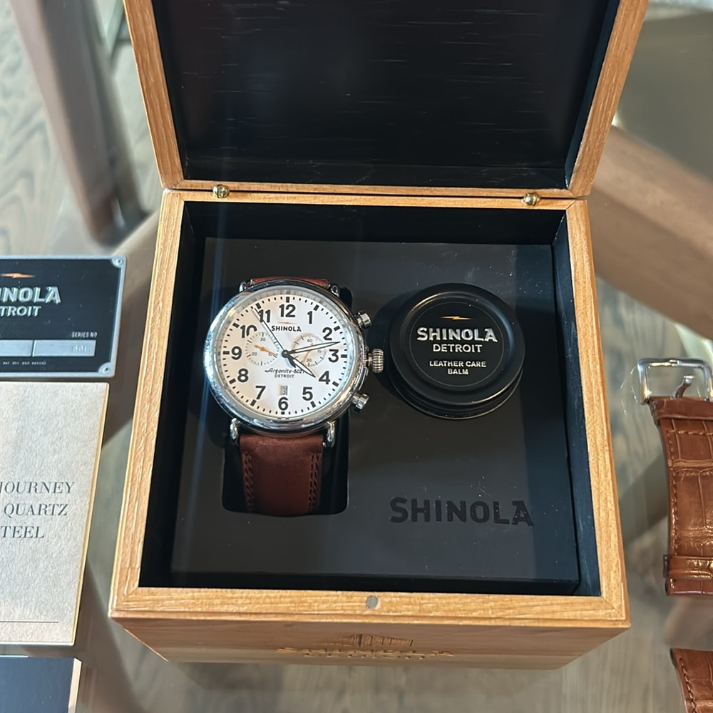 Shinola Argonite 5021, Original Shinola box, Alligator extra strap